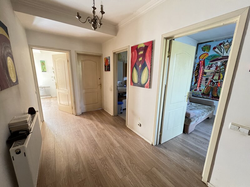 Ghioceilor, Bragadiru Vila deosebita, 5 camere + mansarda
